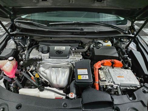 Used 2018 Toyota Avalon XLE Premium image 37