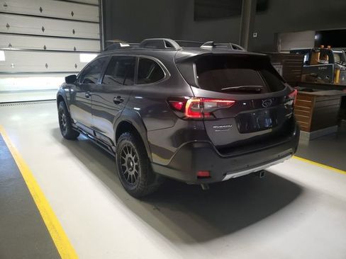 Used 2025 Subaru Outback Limited XT image 5