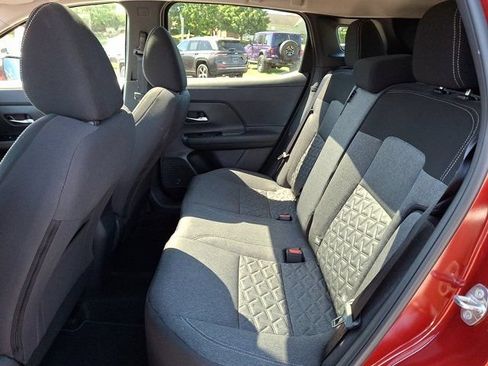 Used 2025 Nissan Kicks SV w/ SV Premium Package AWD/4WD image 13