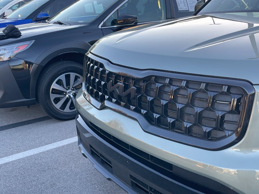 Certified 2025 Kia Telluride EX X-Line AWD/4WD image 5