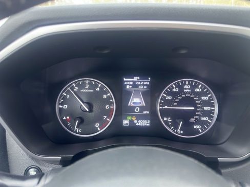 Used 2023 Subaru Ascent Limited w/ Technology Package image 15