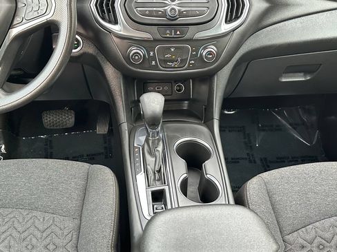 Used 2023 Chevrolet Equinox LT FWD image 12