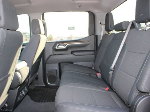 Used 2021 Chevrolet Silverado 1500 LTZ image 17