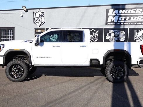 Used 2024 GMC Sierra 3500 Denali w/ Denali Reserve Package image 2