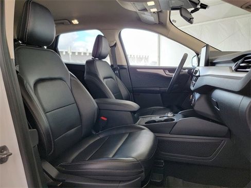 Certified 2020 Ford Escape SEL image 24