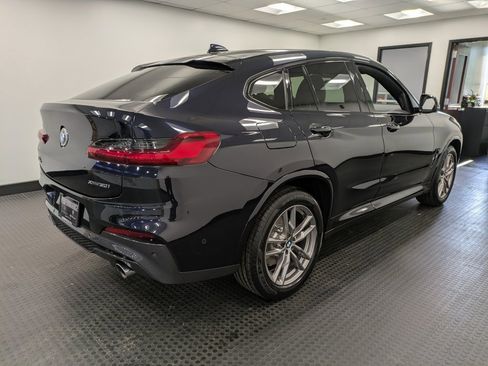Used 2021 BMW X4 xDrive30i w/ Executive Package image 4