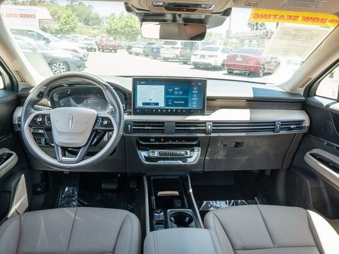 Used 2023 Lincoln Corsair Reserve w/ Equipment Group 201A image 27