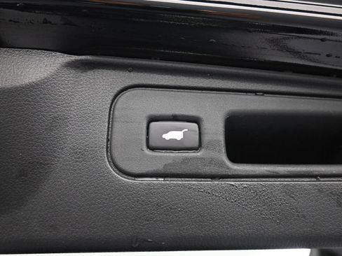 Used 2023 Honda Passport EX-L image 24