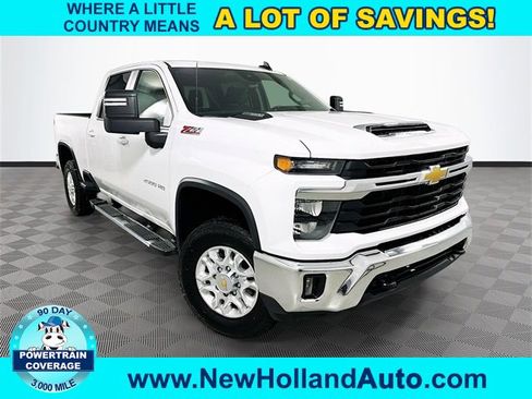 Used 2024 Chevrolet Silverado 2500 LT image 1