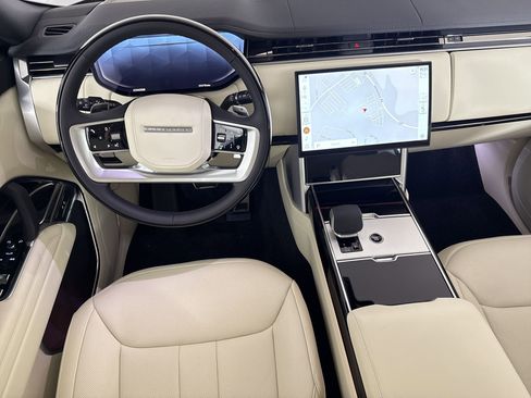 New 2026 Land Rover Range Rover Long Wheelbase SE AWD/4WD image 26