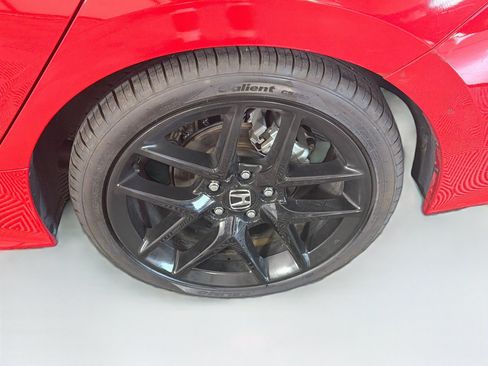 Used 2025 Honda Civic Sport image 11