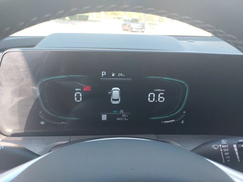 Used 2024 Kia Telluride EX X-Line AWD/4WD image 21