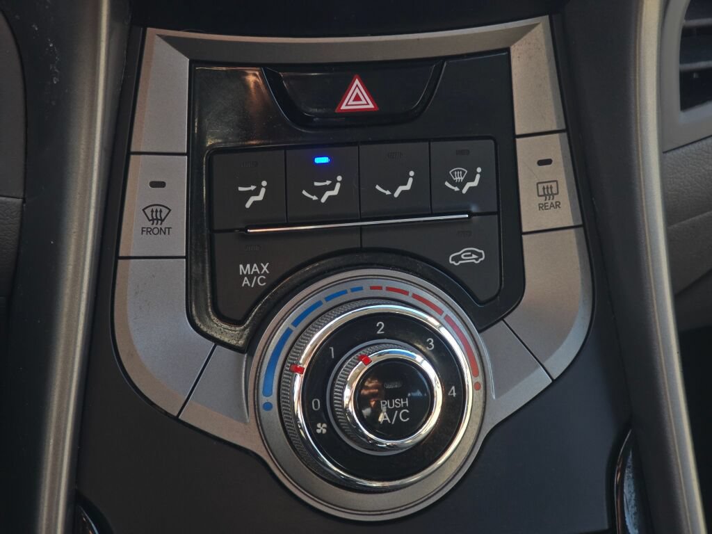 Used 2013 Hyundai Elantra GLS FWD image 26