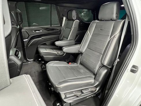 Used 2023 Cadillac Escalade Sport w/ LPO, ONYX Package AWD/4WD image 20