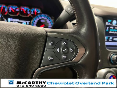 Used 2020 Chevrolet Suburban Premier image 15