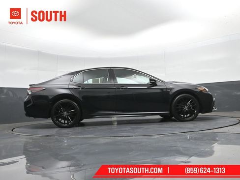 Used 2024 Toyota Camry XSE FWD image 36