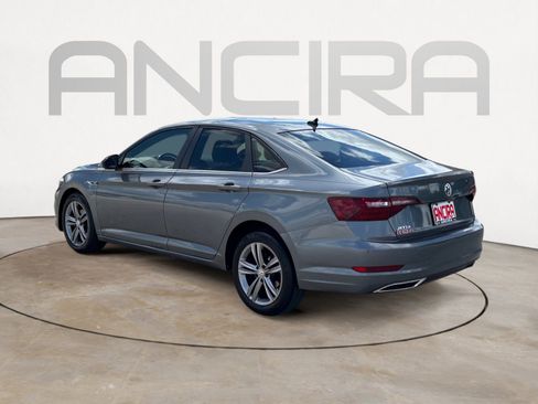Used 2020 Volkswagen Jetta R-Line w/ R-Line Cold Weather Package FWD image 8