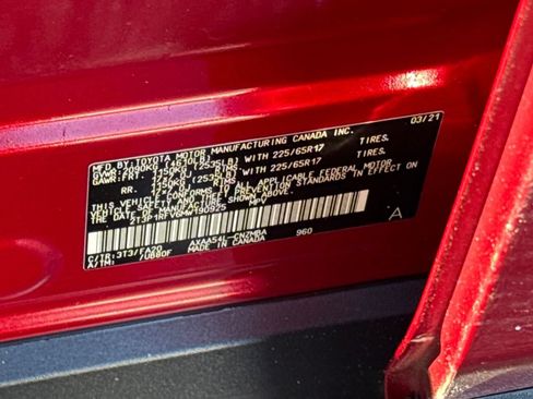 Used 2021 Toyota RAV4 XLE w/ Convenience Package image 45