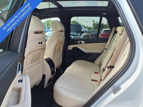 Used 2019 BMW X5 xDrive40i w/ Convenience Package AWD/4WD image 13