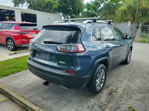 Used 2021 Jeep Cherokee Latitude Lux FWD image 4