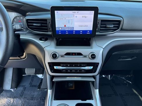 Used 2023 Ford Explorer XLT w/ Equipment Group 202A image 26