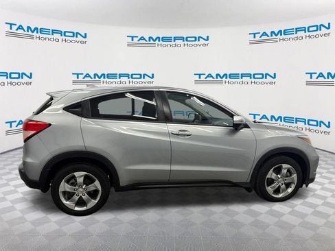 Used 2017 Honda HR-V EX image 6