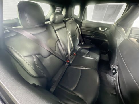 Used 2022 Jeep Compass High Altitude image 25