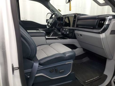 Used 2023 Ford F350 Limited w/ FX4 Off-Road Package AWD/4WD image 6