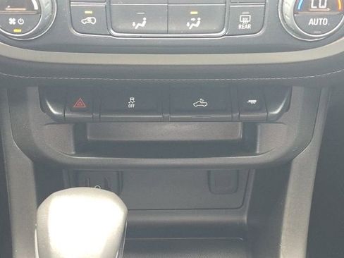 Used 2022 GMC Canyon Elevation w/ Trailering Package image 37