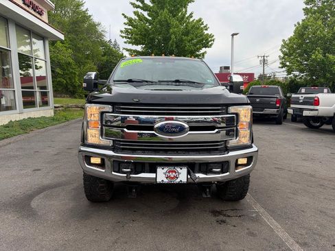 Used 2017 Ford F250 Lariat w/ Chrome Package AWD/4WD image 3