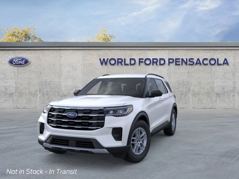 New 2026 Ford Explorer Active RWD image 2