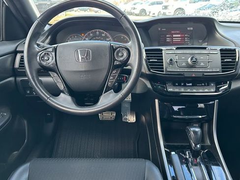 Used 2016 Honda Accord Sport image 12