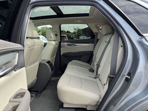 Certified 2023 Cadillac XT5 Premium Luxury AWD/4WD image 10