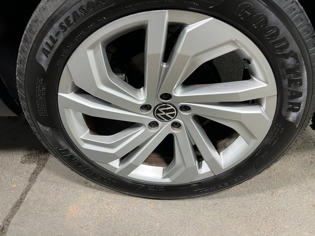 Used 2022 Volkswagen Atlas SE FWD image 39