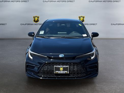 Used 2023 Toyota Corolla SE w/ SE Package FWD image 8