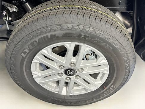 New 2026 Toyota Tundra SR5 image 31