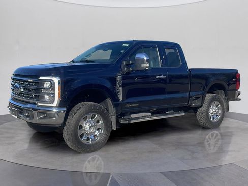Used 2023 Ford F350 Lariat w/ Chrome Package image 1