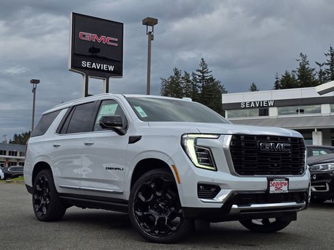 New 2026 GMC Yukon Denali w/ Denali Reserve Package AWD/4WD image 1
