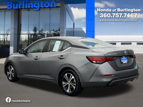 Used 2021 Nissan Sentra SV image 4
