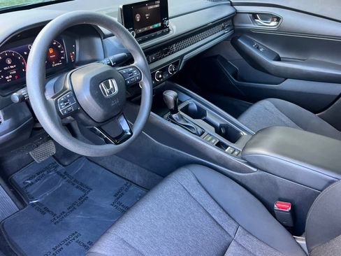 Used 2024 Honda Accord LX image 11