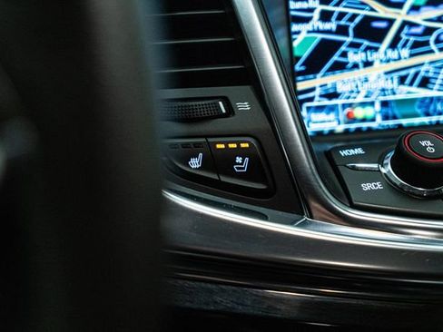 Used 2017 Chevrolet SS RWD image 27