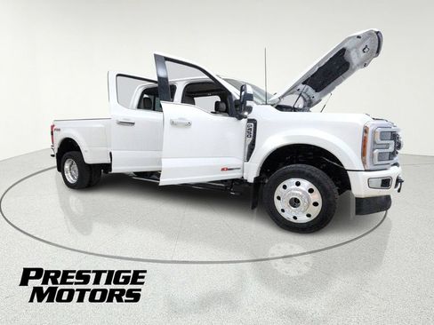 Used 2026 Ford F450 Platinum w/ Platinum Plus Package AWD/4WD image 11