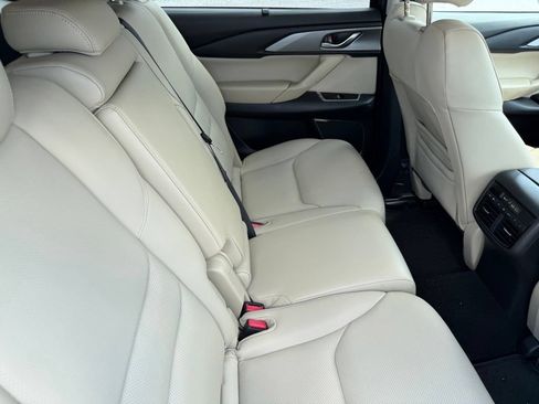 Used 2018 MAZDA CX-9 Touring w/ Touring Premium Package FWD image 17