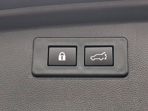 Used 2024 Subaru Outback Premium AWD/4WD image 29