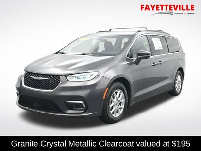Used 2022 Chrysler Pacifica Touring-L