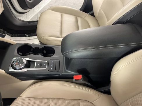 Used 2021 Ford Escape Titanium w/ Class II Trailer Tow Package image 28