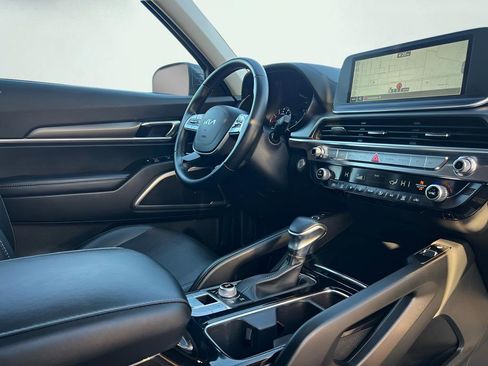 Used 2022 Kia Telluride S image 34