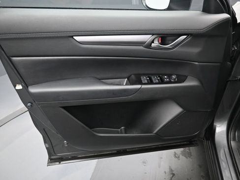 Used 2019 MAZDA CX-5 Touring AWD/4WD image 11