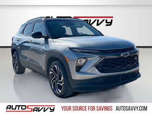 Used 2025 Chevrolet TrailBlazer RS w/ Convenience Package image 1