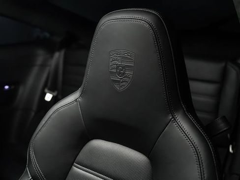 Certified 2025 Porsche 911 Turbo AWD/4WD image 17
